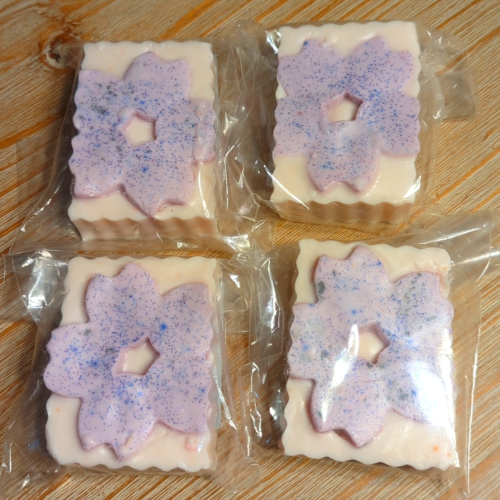 11 oz winter grace goat's milk soaps